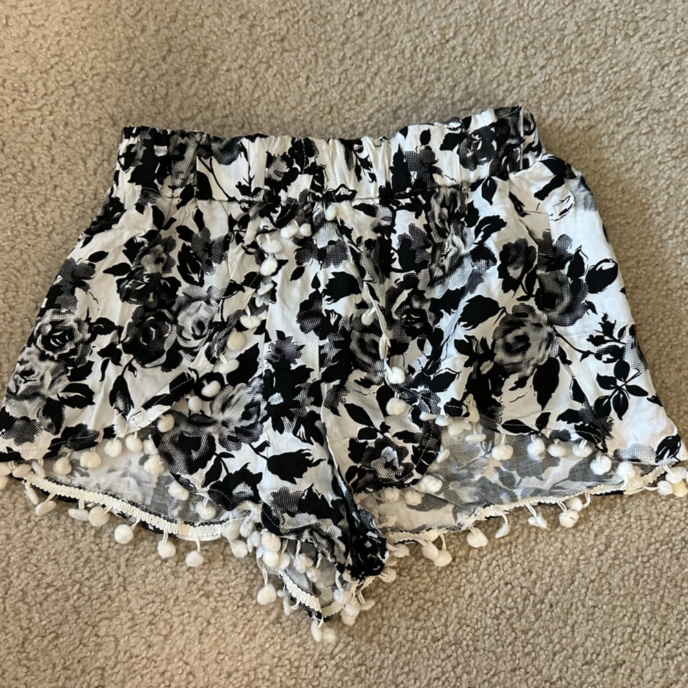 Angel Biba Monochrome Floral Shorts
